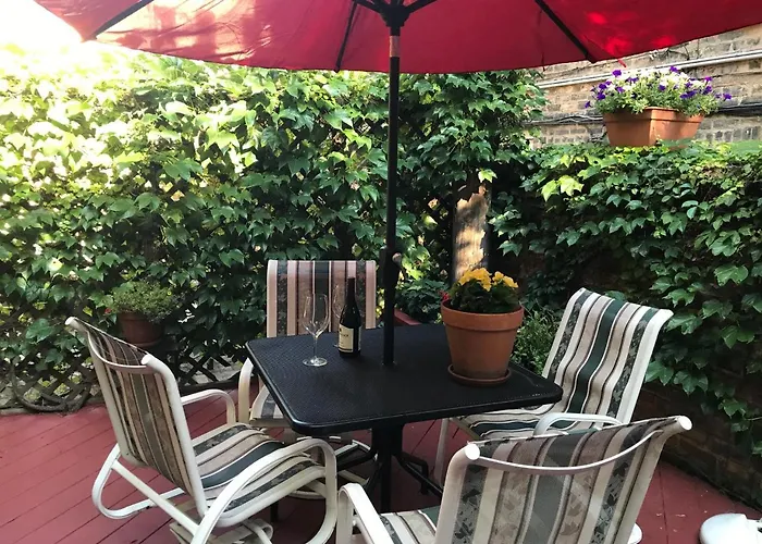 Apartment Webster House Chicago